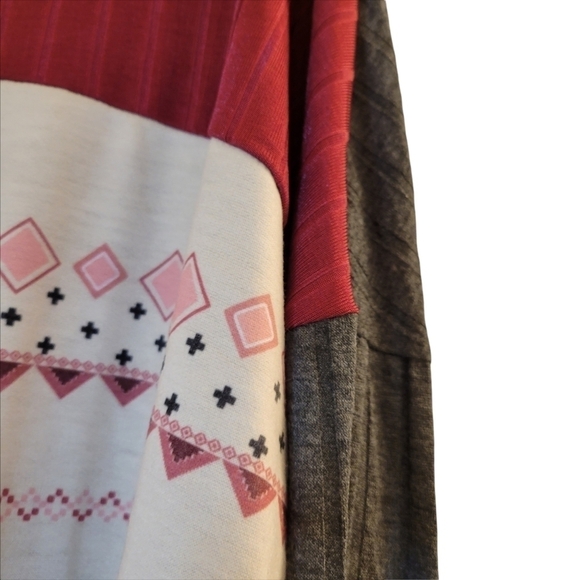 Ribbed Crimson Cowl Neck Turtleneck with French Terry Ethnic/Tribal Print - Picture 12 of 12